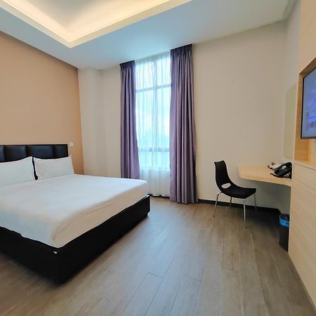 Cititel Express Ipoh Hotel Buitenkant foto