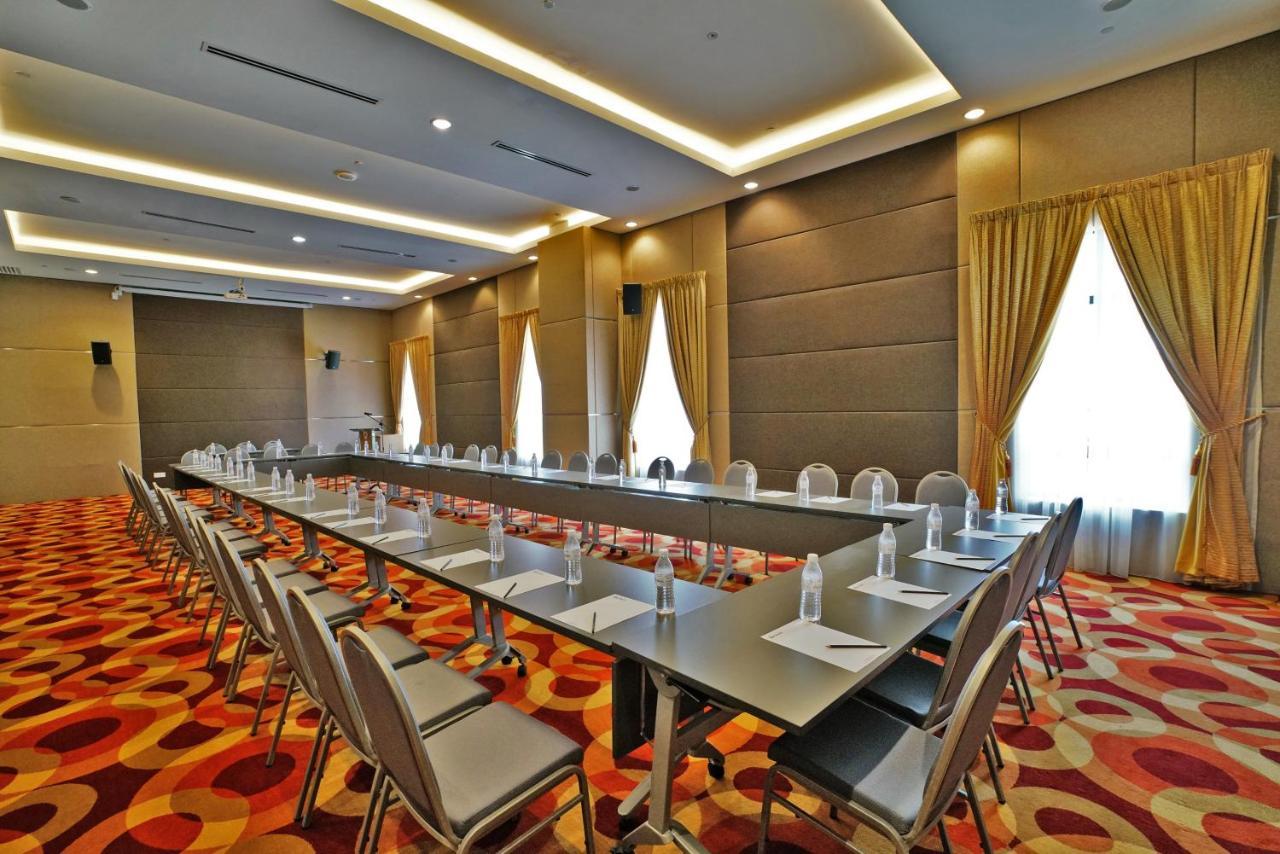 Cititel Express Ipoh Hotel Buitenkant foto